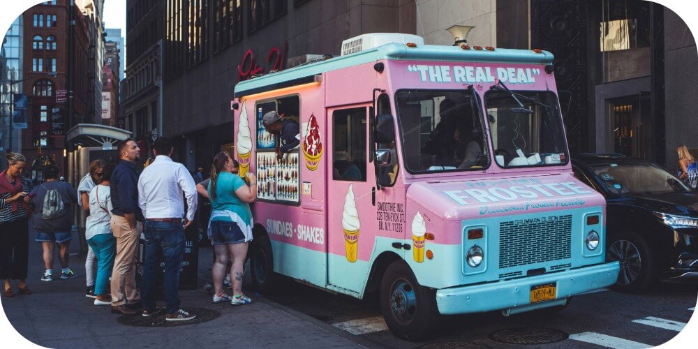 How Cities Grow Big: From Local Gem to Global Icon