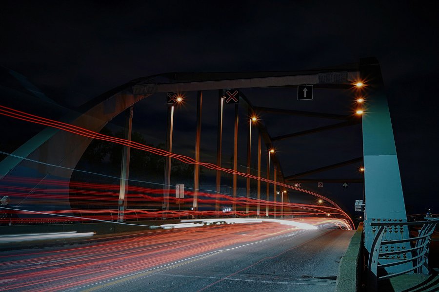 How Cities Grow Big: From Local Gem to Global Icon